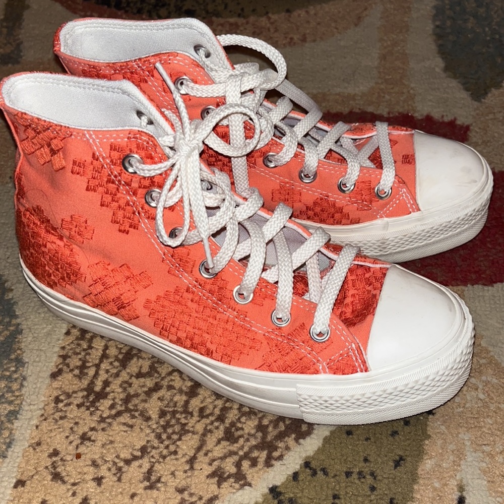 Platform Converse Sneakers